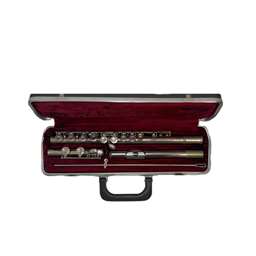 Bundy Student C Flute
