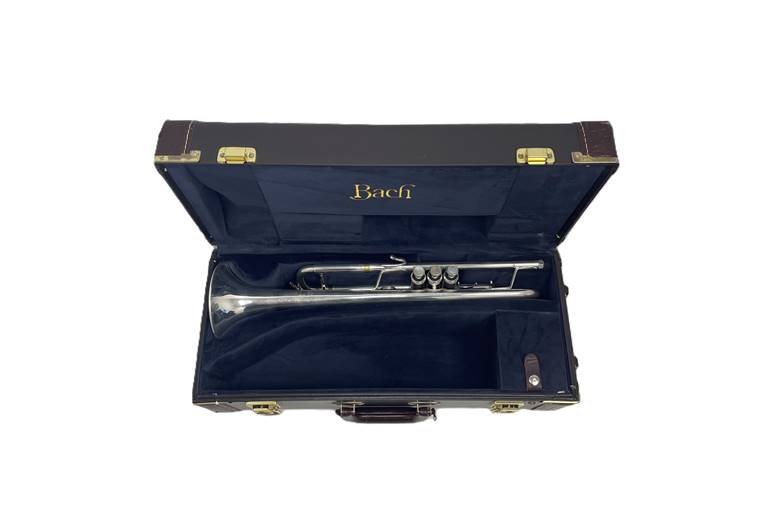 Bach Stradivarius LR180S37 Professional Bb Trumpet